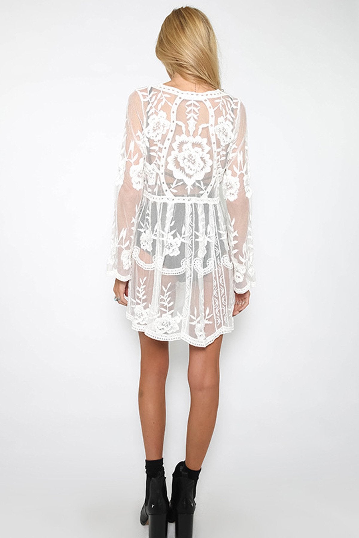 PURE COLOR BOHEMIAN LACE LONG TRUMPET SLEEVES SHORT DRESS