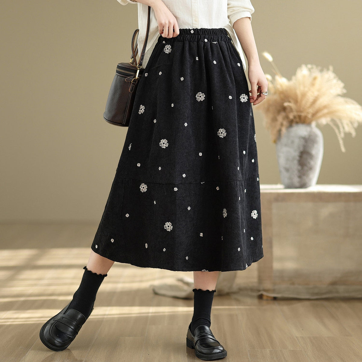 Women Autumn Retro Embroidered Corduroy Floral A-Line Skirt