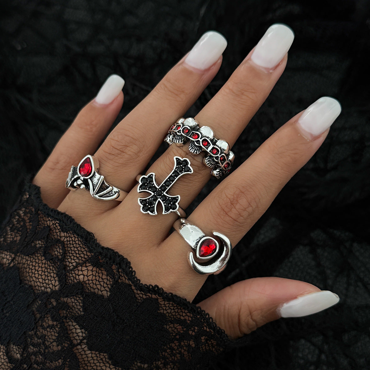 Dark Skull Heart Open Ring Halloween Star Sword Hand Jewelry