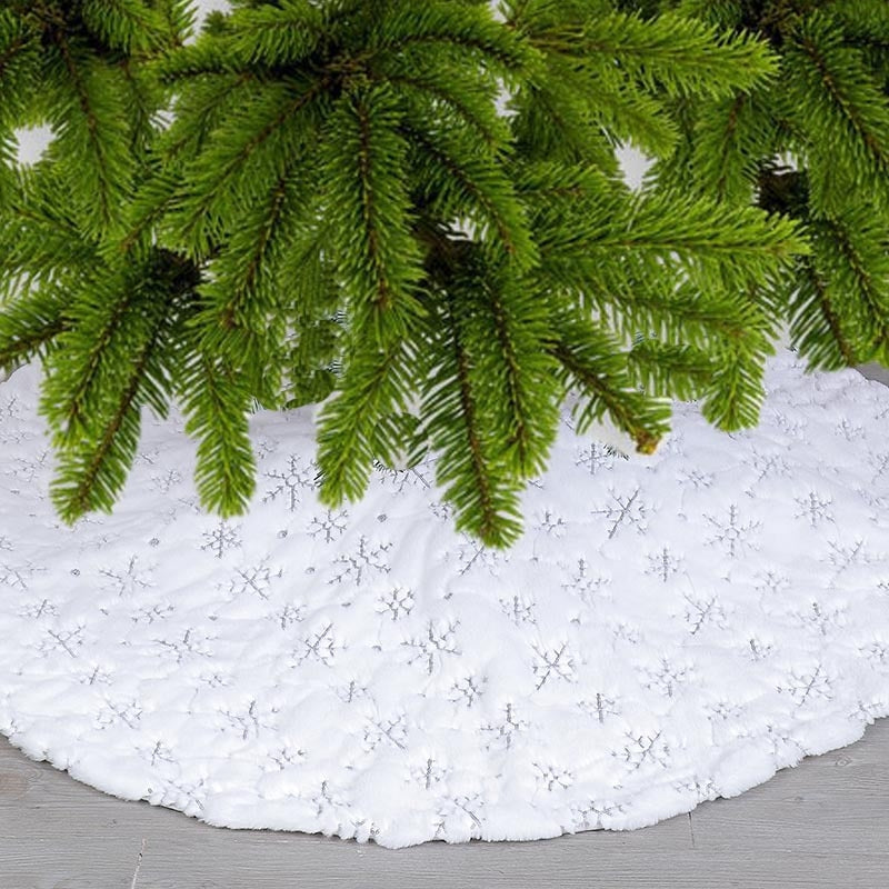 122Cm White Fluffy Beaded Snowflake Christmas Tree Skirt