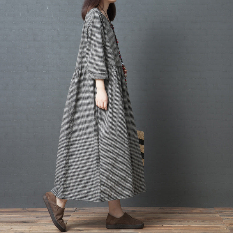 Round Neck Cotton Linen Black Plaid Long Sleeves Loose Dress