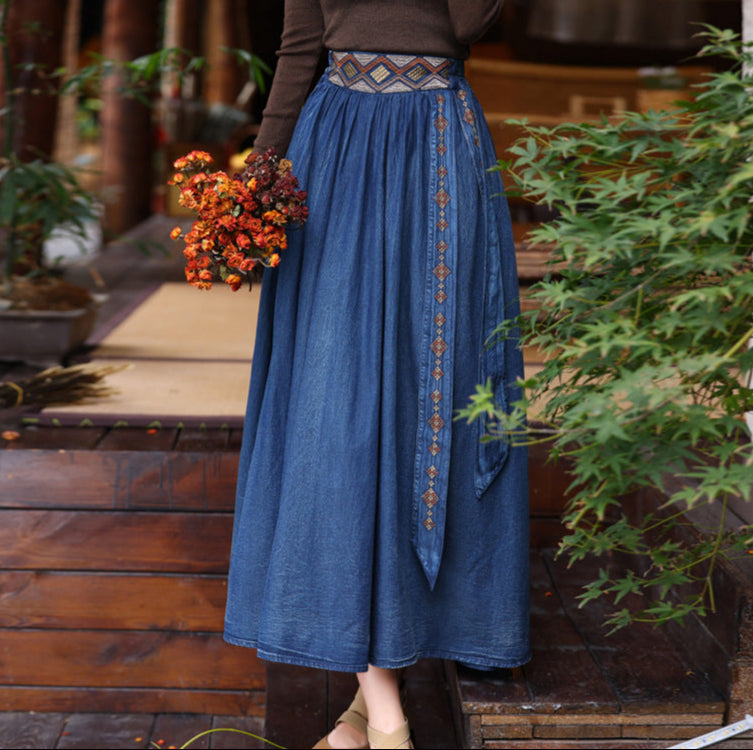 High Quality Washed Vintage Ethnic Embroidered Denim Maxi Skirt