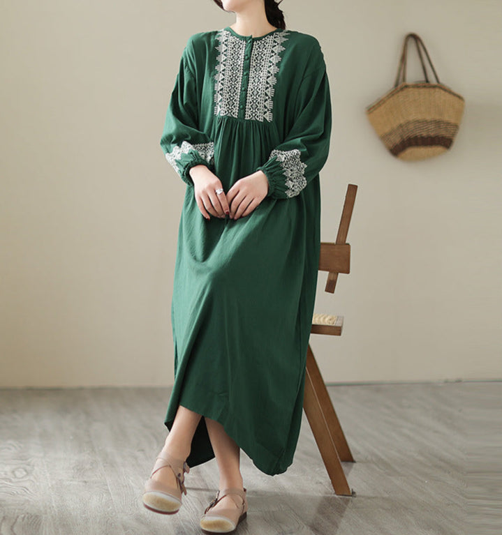 Loose Round Neck Embroidered Long Sleeves Midi Dresses