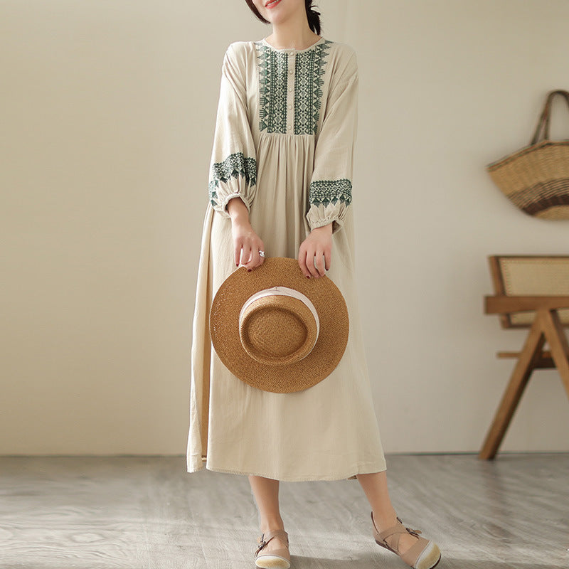 Loose Round Neck Embroidered Long Sleeves Midi Dresses