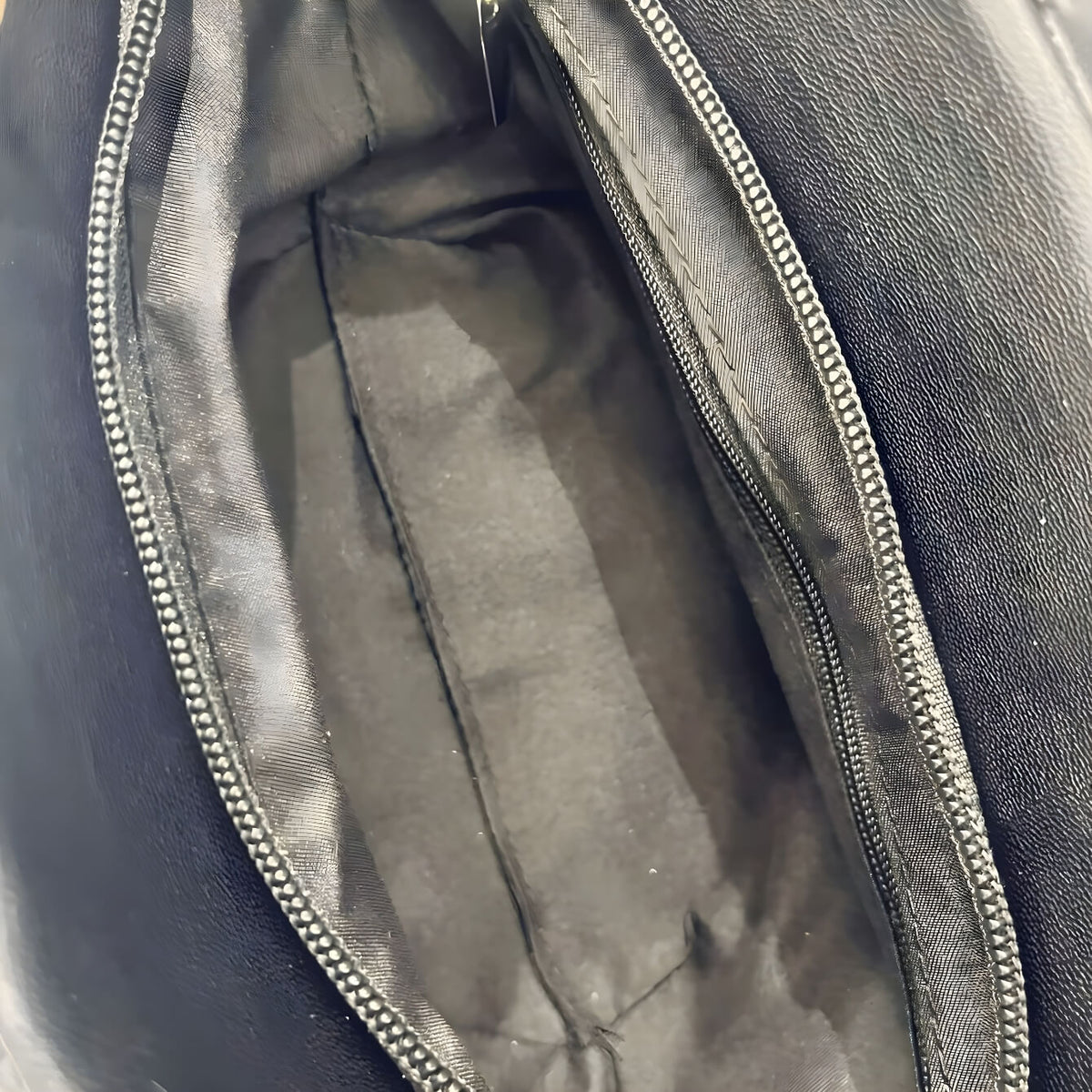 Weirdcore Zipper Charm Shoulder Bag