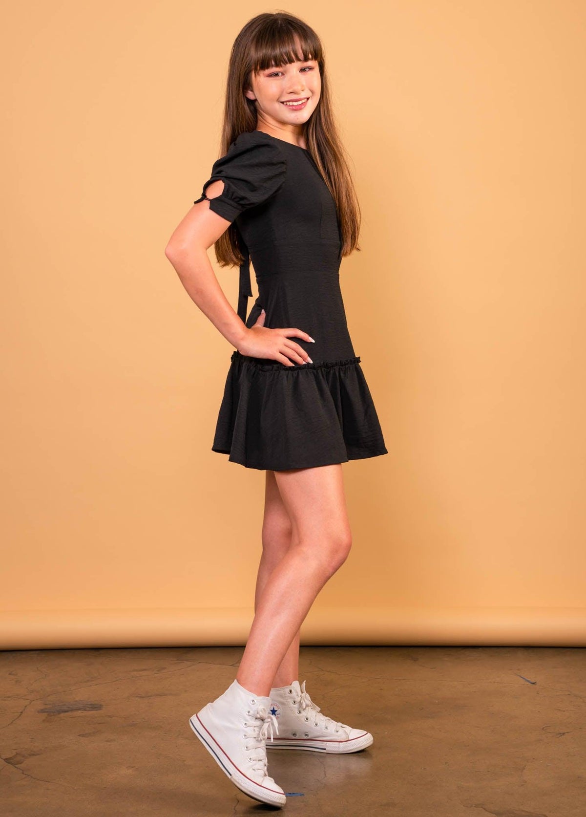 Puff Sleeves Tie Back Ruffle Dress